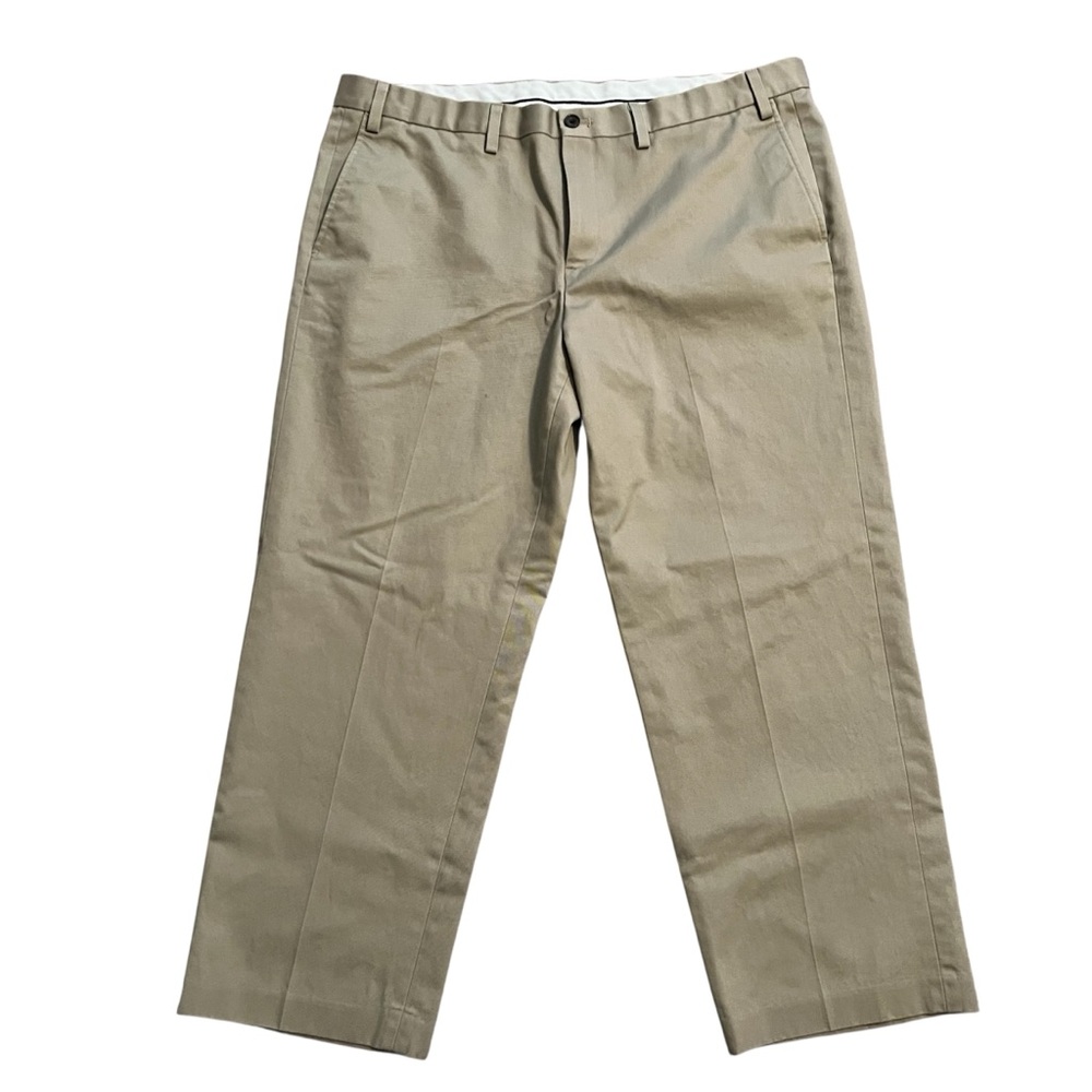 Eddie Bauer Wrinkle Free Relaxed Fit Tan Chinos Khakis - size 42” x 30”